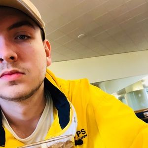 Meet your Posher, Matt